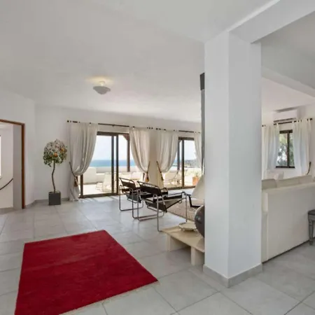 Willa Beautiful Algarve 5 Bedrooms Pilar Amazing & Sea Views *