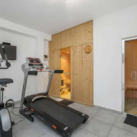 Beautiful Algarve 5 Bedrooms Pilar Amazing & Sea Views Albufeira